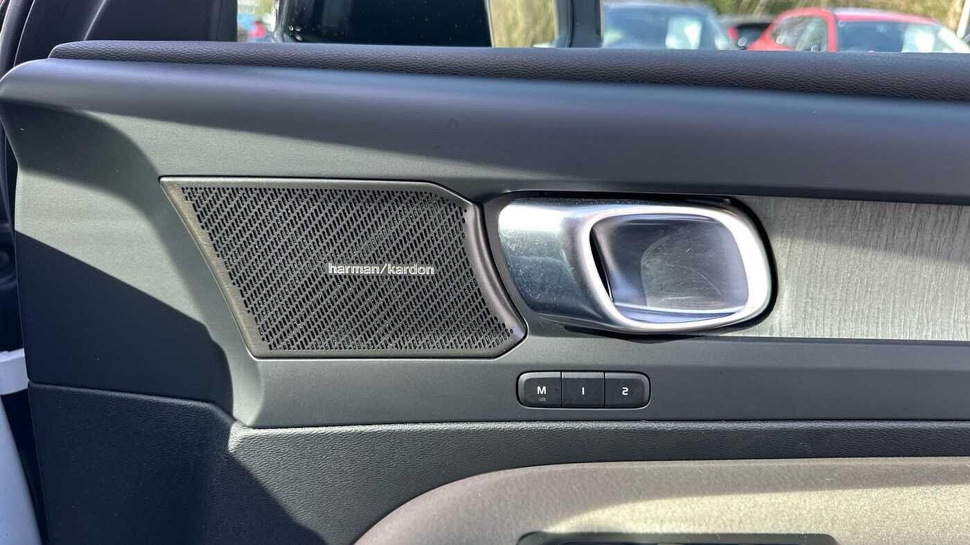 Used Volvo XC40 2024 for sale - 77958489: Photo 39