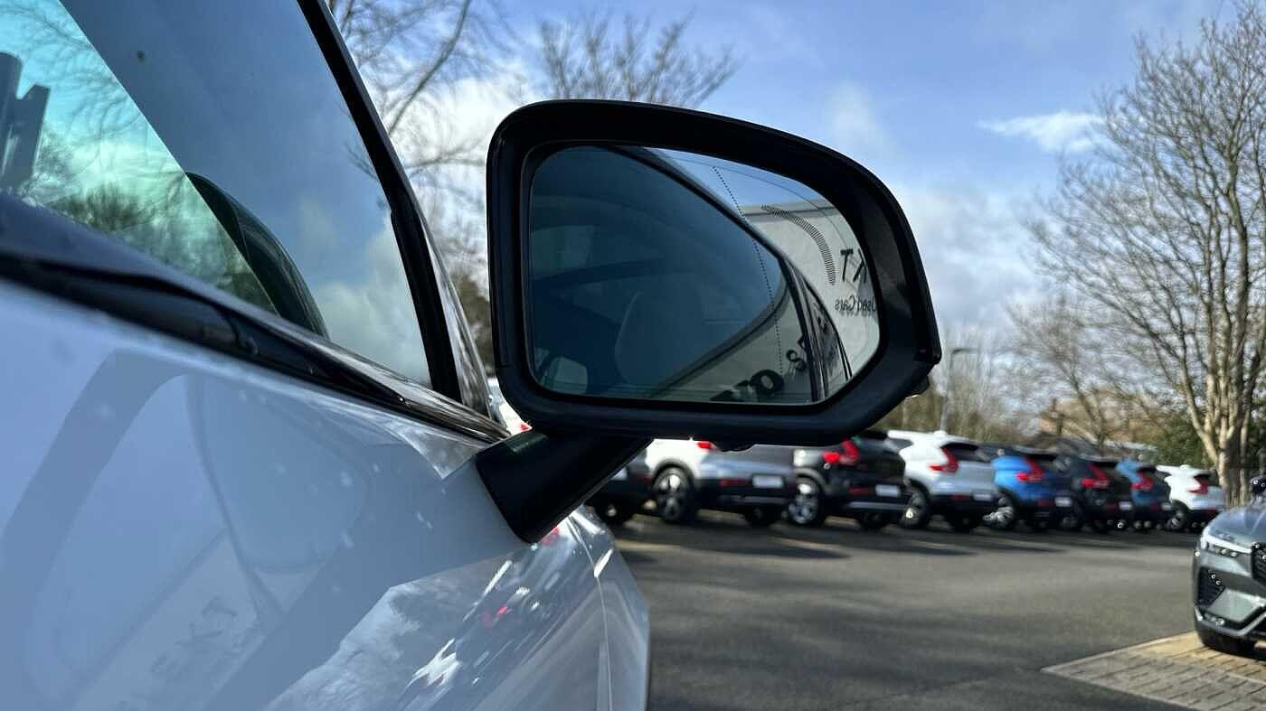 Used Volvo XC40 2024 for sale - 77958489: Photo 41