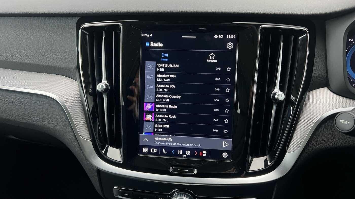 Used Volvo V60 2023 for sale - 77439975: Photo 10