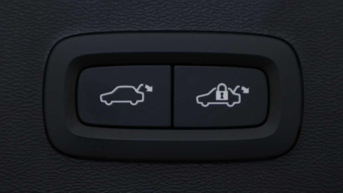 Used Volvo XC40 2024 for sale - 77363772: Photo 17