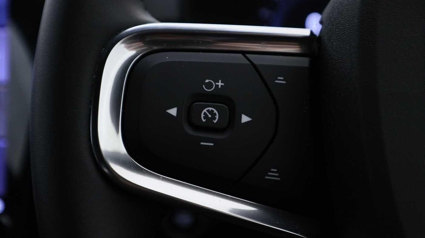 Used Volvo XC40 2024 for sale - 77363772: Photo 28