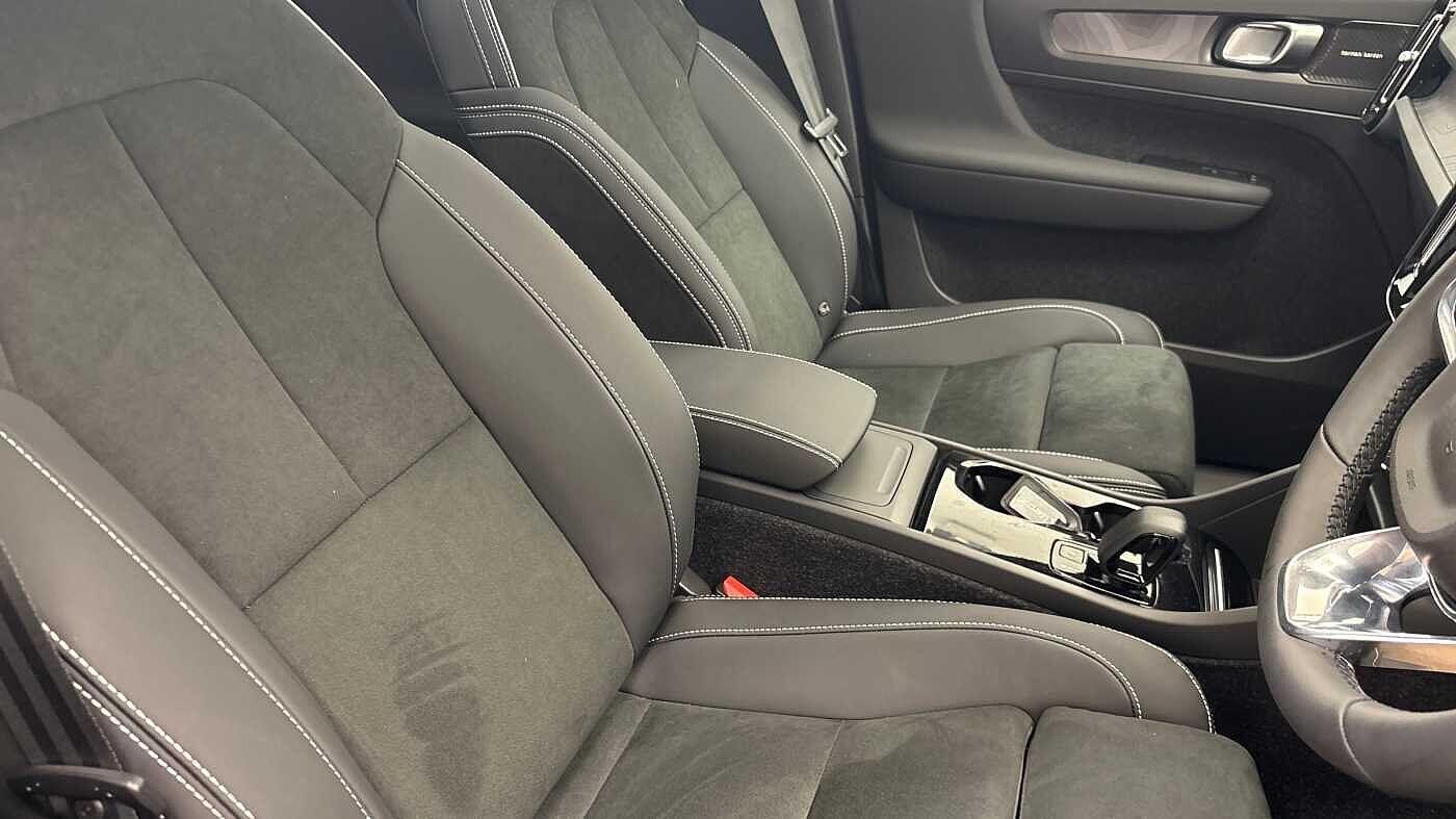 Used Volvo XC40 2022 for sale - 77363745: Photo 29