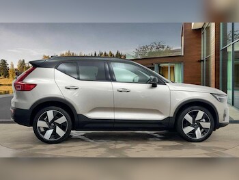 Used Volvo XC40 2022 for sale - 77363745: Photo