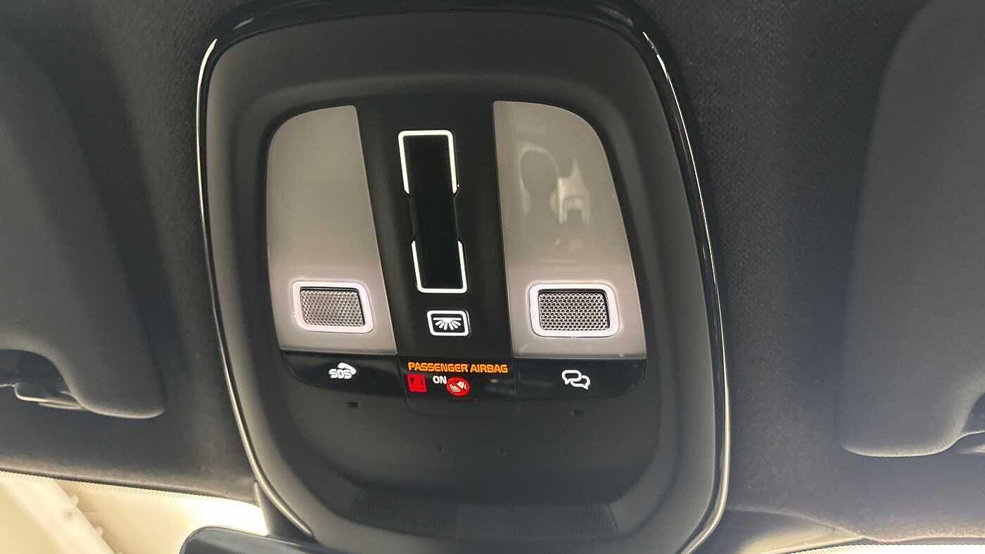 Used Volvo XC40 2022 for sale - 77363745: Photo 33