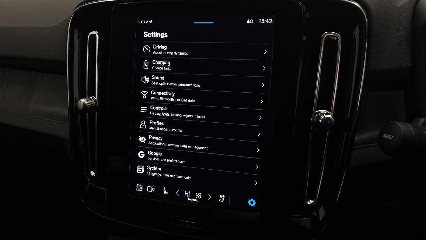 Used Volvo XC40 2022 for sale - 77363745: Photo 35