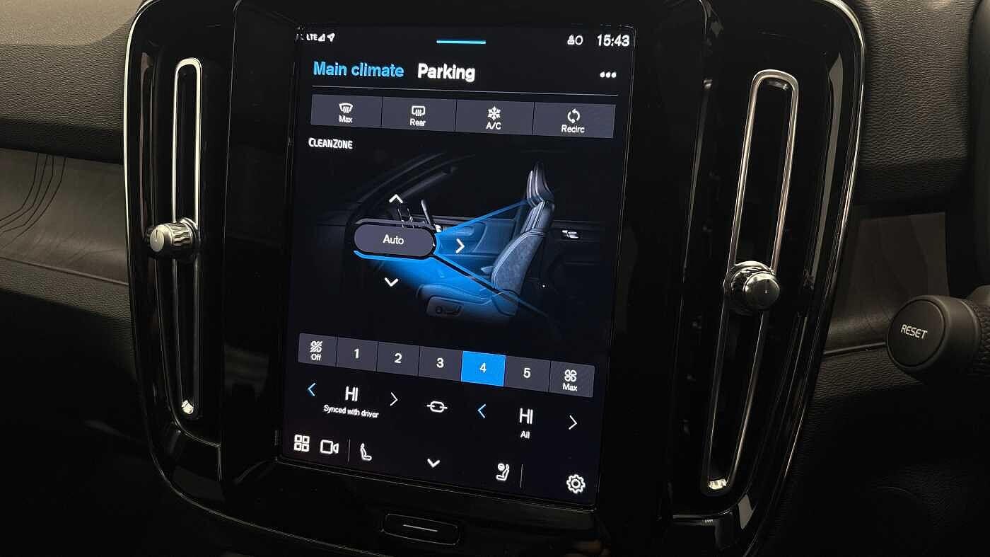 Used Volvo XC40 2022 for sale - 77363745: Photo 39