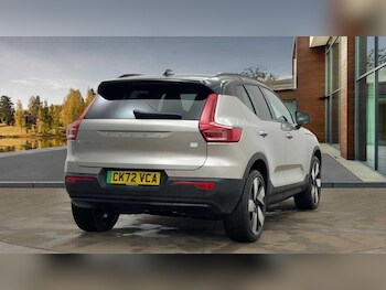 Used Volvo XC40 2022 for sale - 77363745: Photo