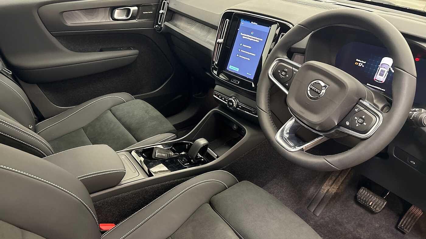 Used Volvo XC40 2022 for sale - 77363745: Photo 9