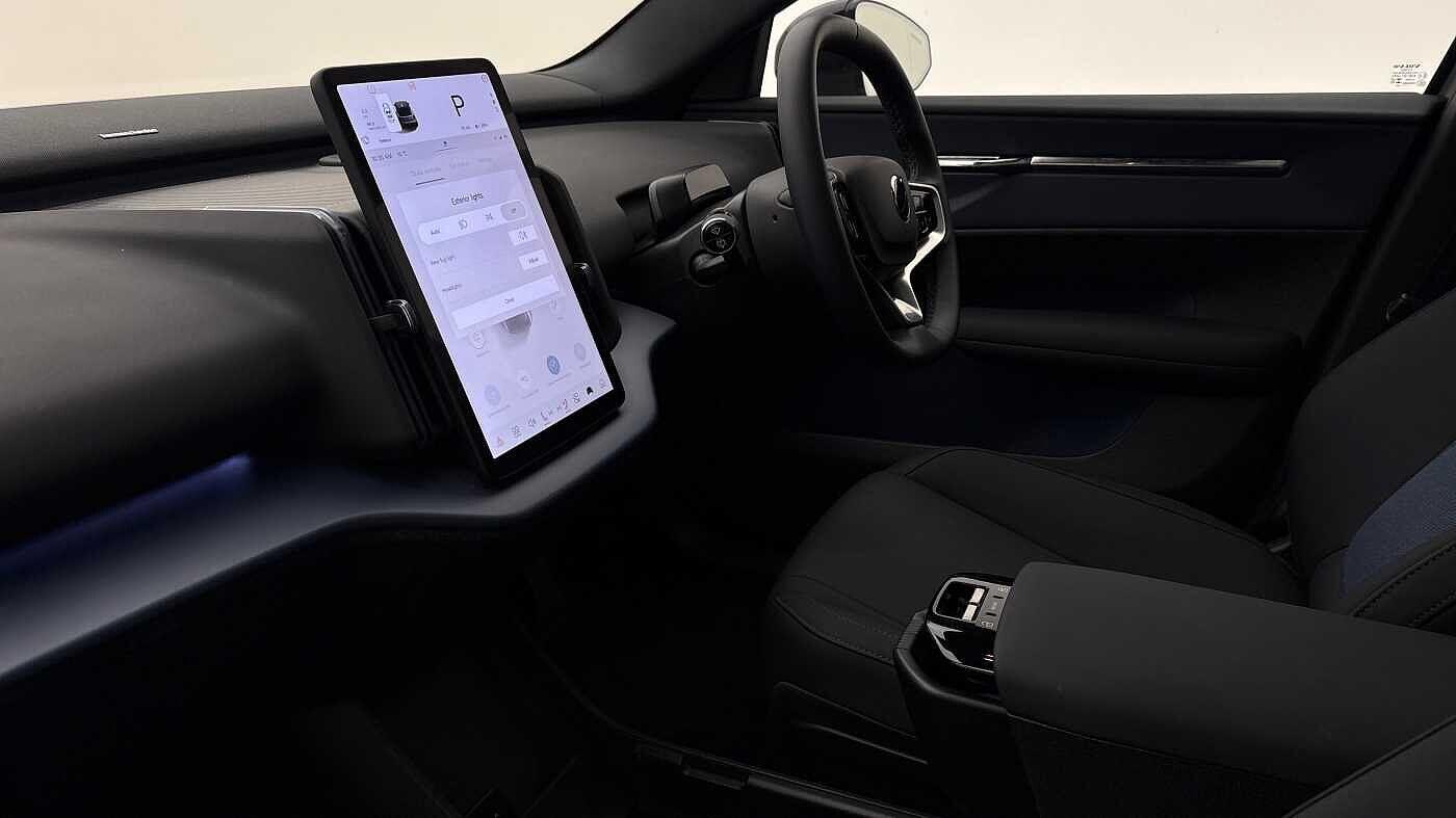 Used Volvo EX30 2025 for sale - 77993476: Photo 6