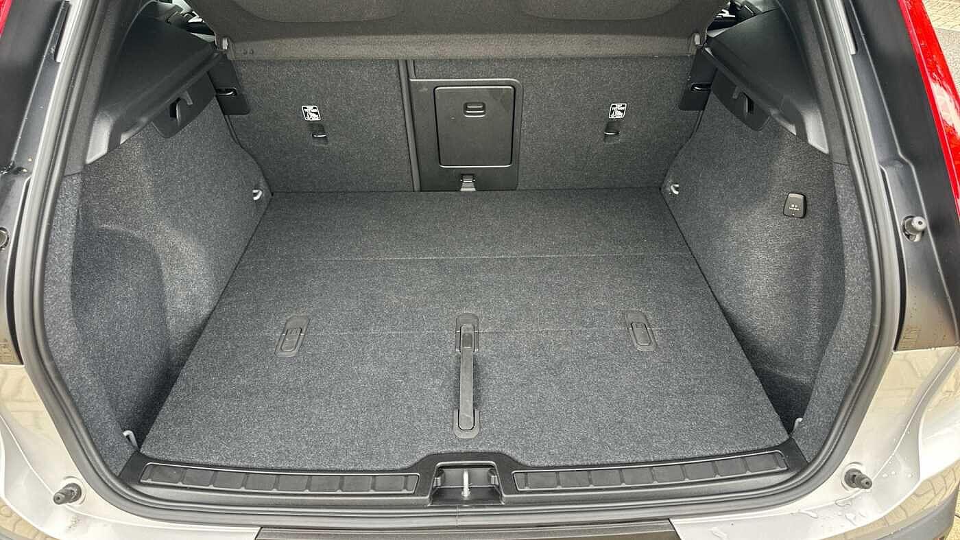 Used Volvo XC40 2022 for sale - 77363737: Photo 15