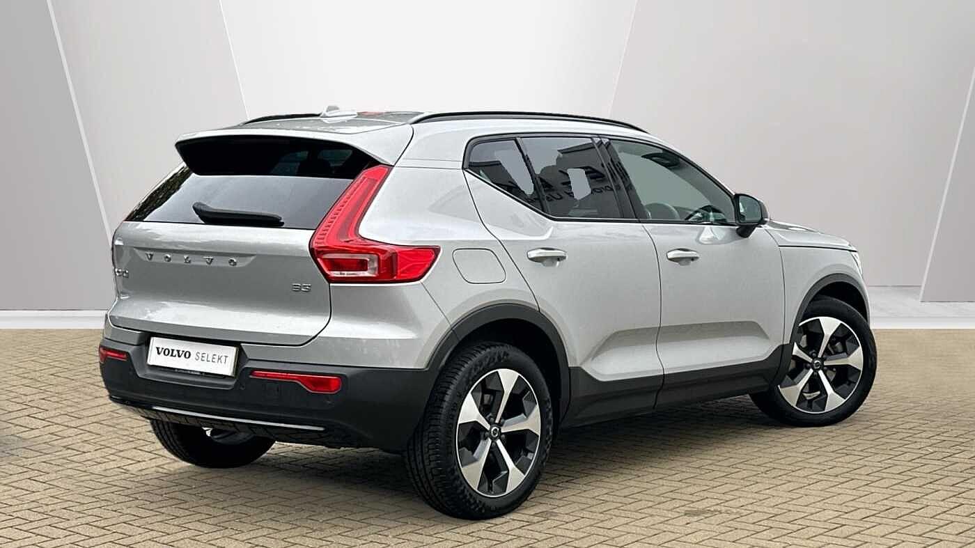 Used Volvo XC40 2022 for sale - 77363737: Photo 2