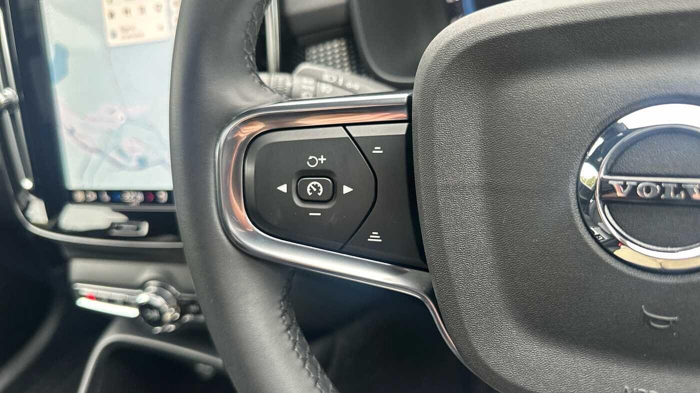 Used Volvo XC40 2024 for sale - 77363719: Photo 21