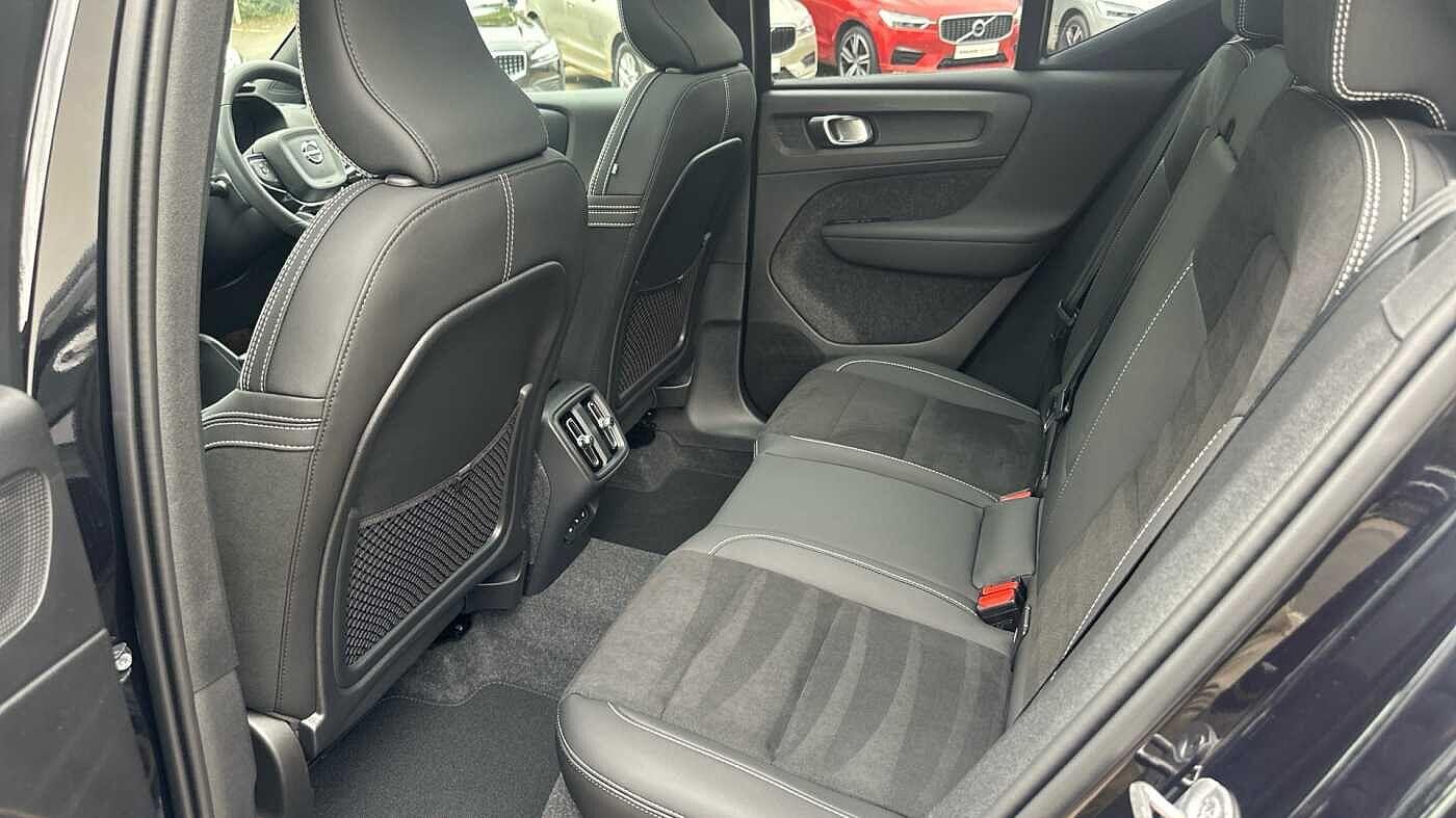 Used Volvo XC40 2024 for sale - 77363719: Photo 8