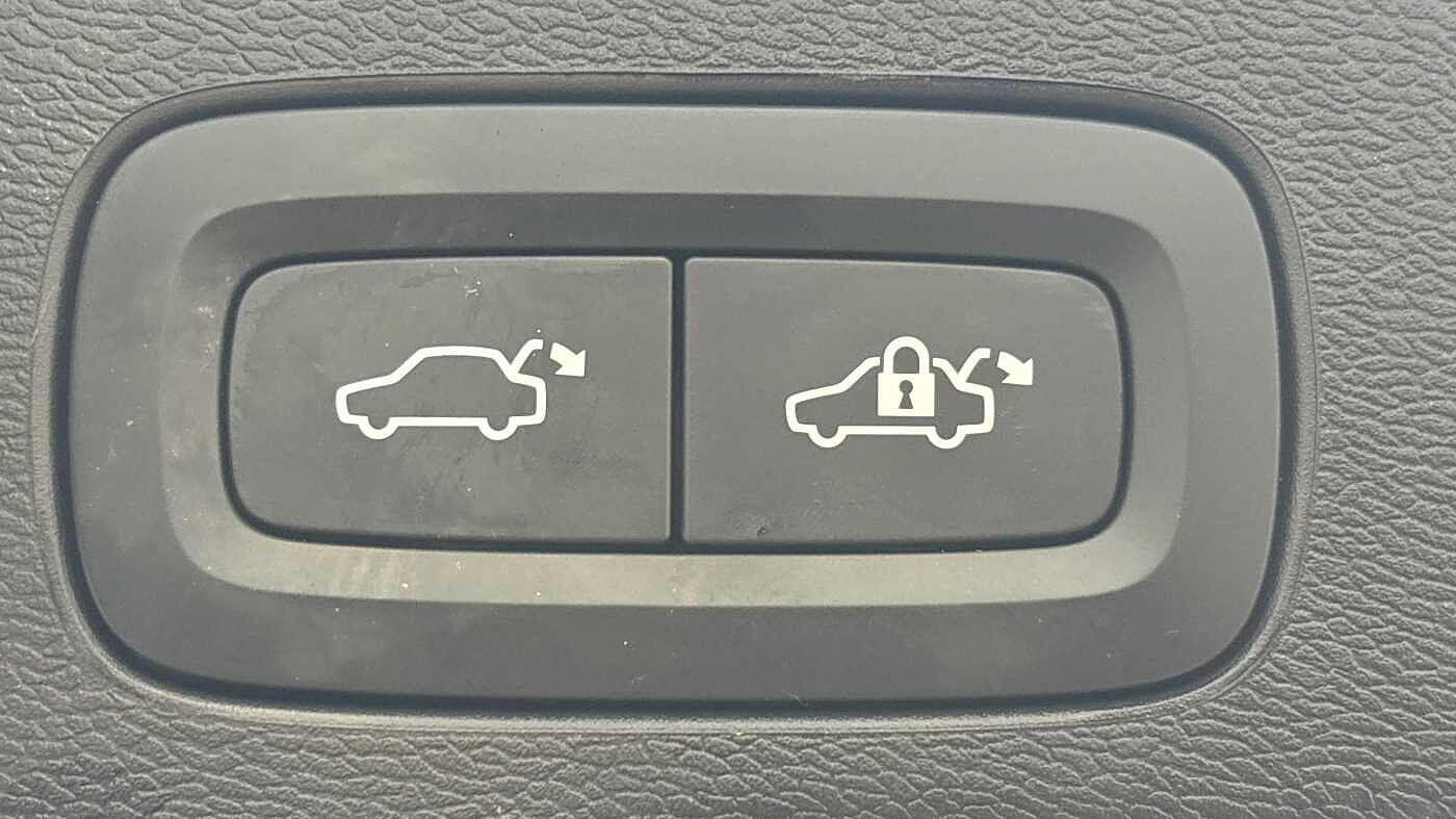 Used Volvo XC60 2022 for sale - 77363728: Photo 19