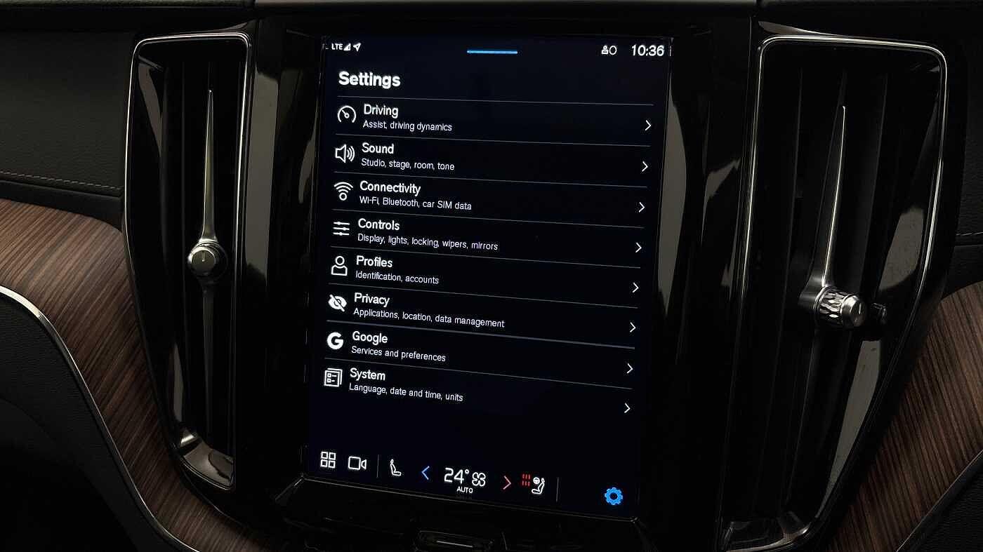 Used Volvo XC60 2022 for sale - 77363728: Photo 35