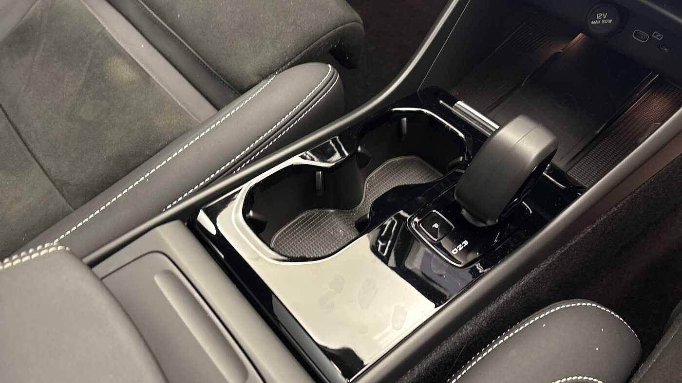 Used Volvo XC40 2022 for sale - 77439973: Photo 32