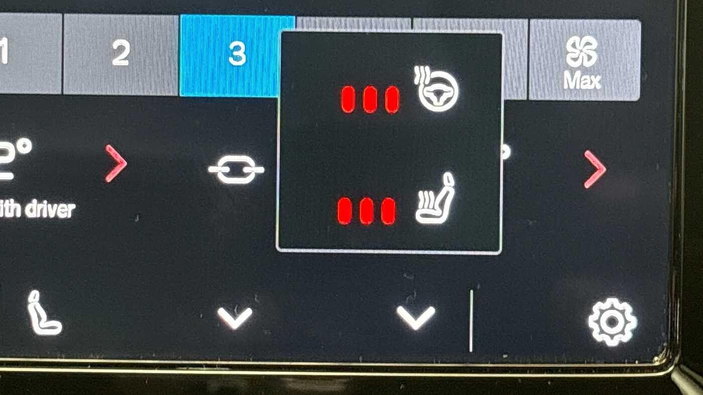 Used Volvo XC40 2022 for sale - 77439973: Photo 41