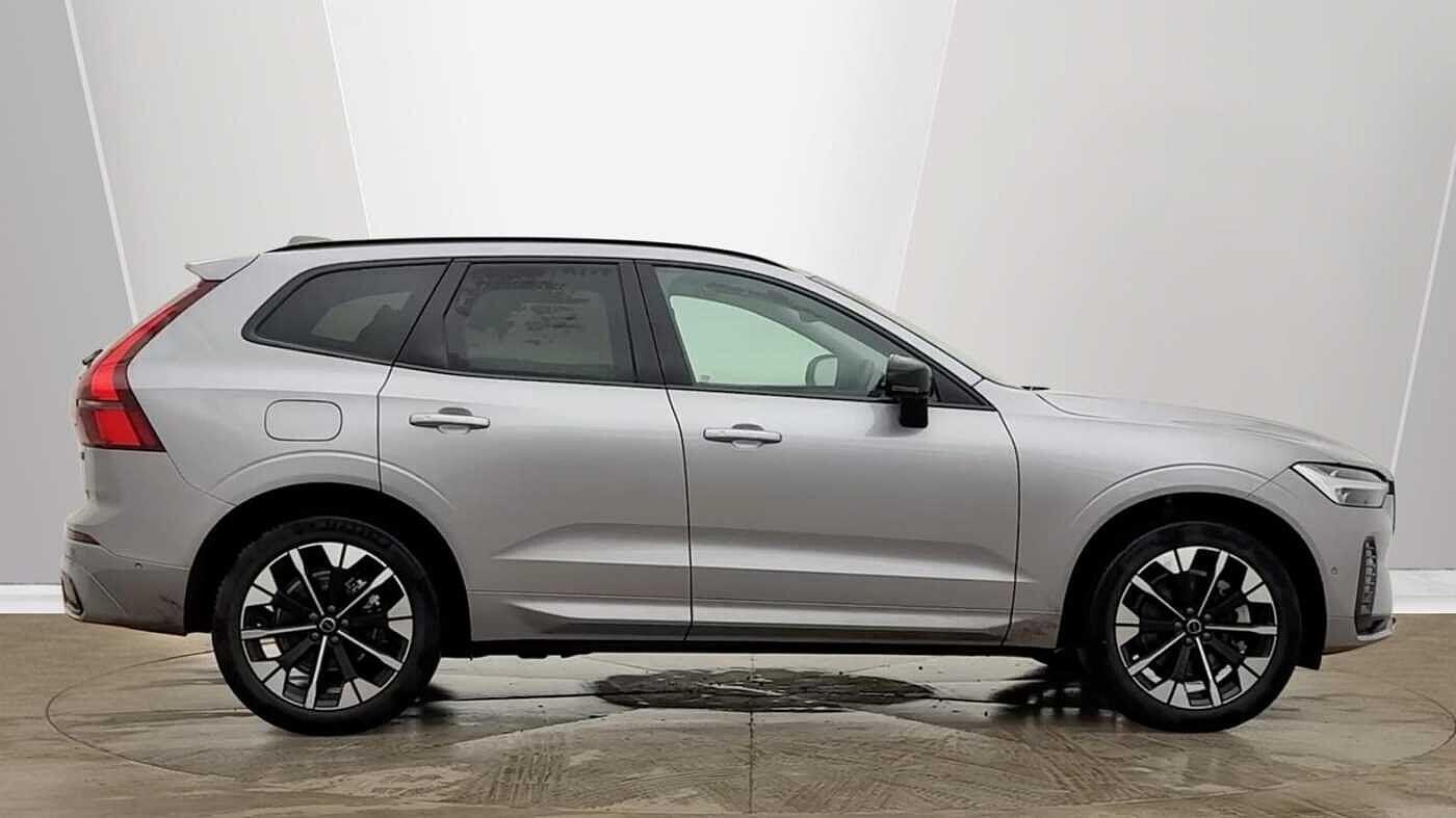 Used Volvo XC60 2025 for sale - 77387134: Photo 2