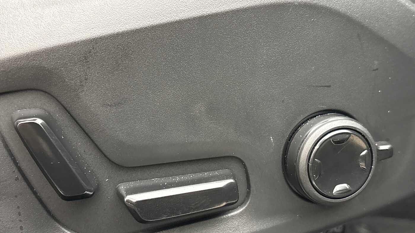 Used Volvo XC60 2025 for sale - 77387134: Photo 27