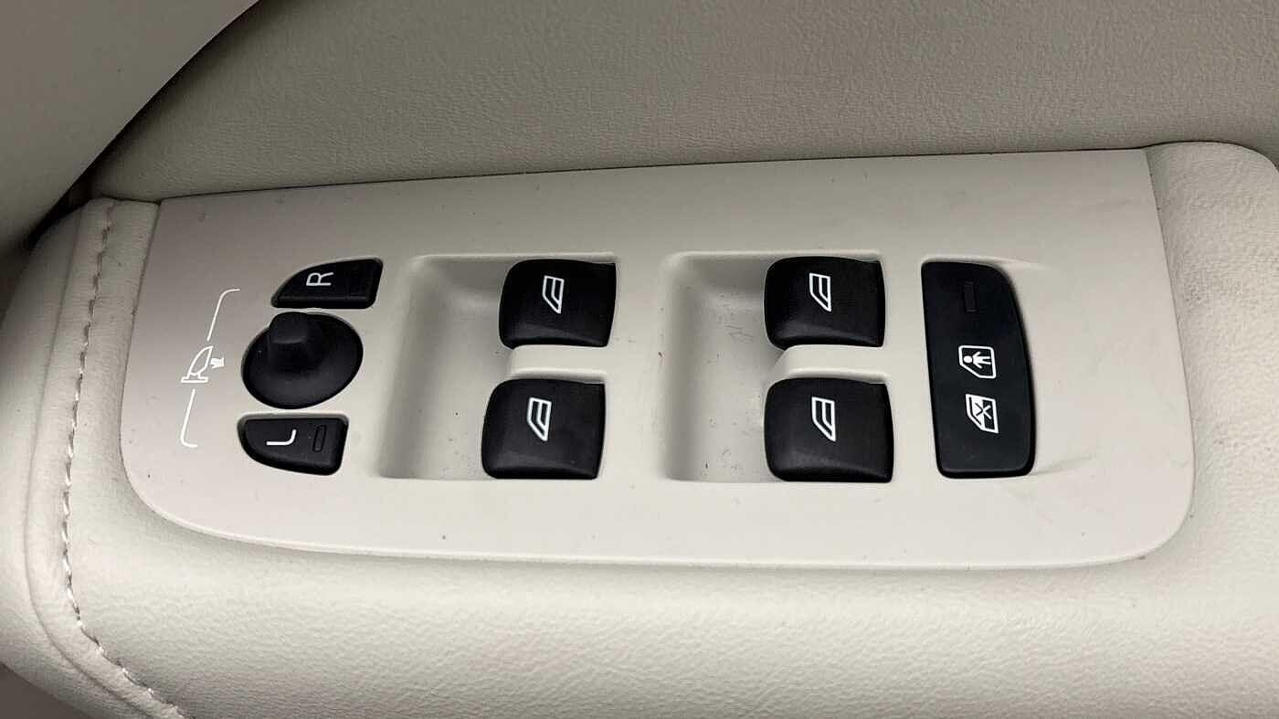 Used Volvo XC60 2025 for sale - 77363720: Photo 24