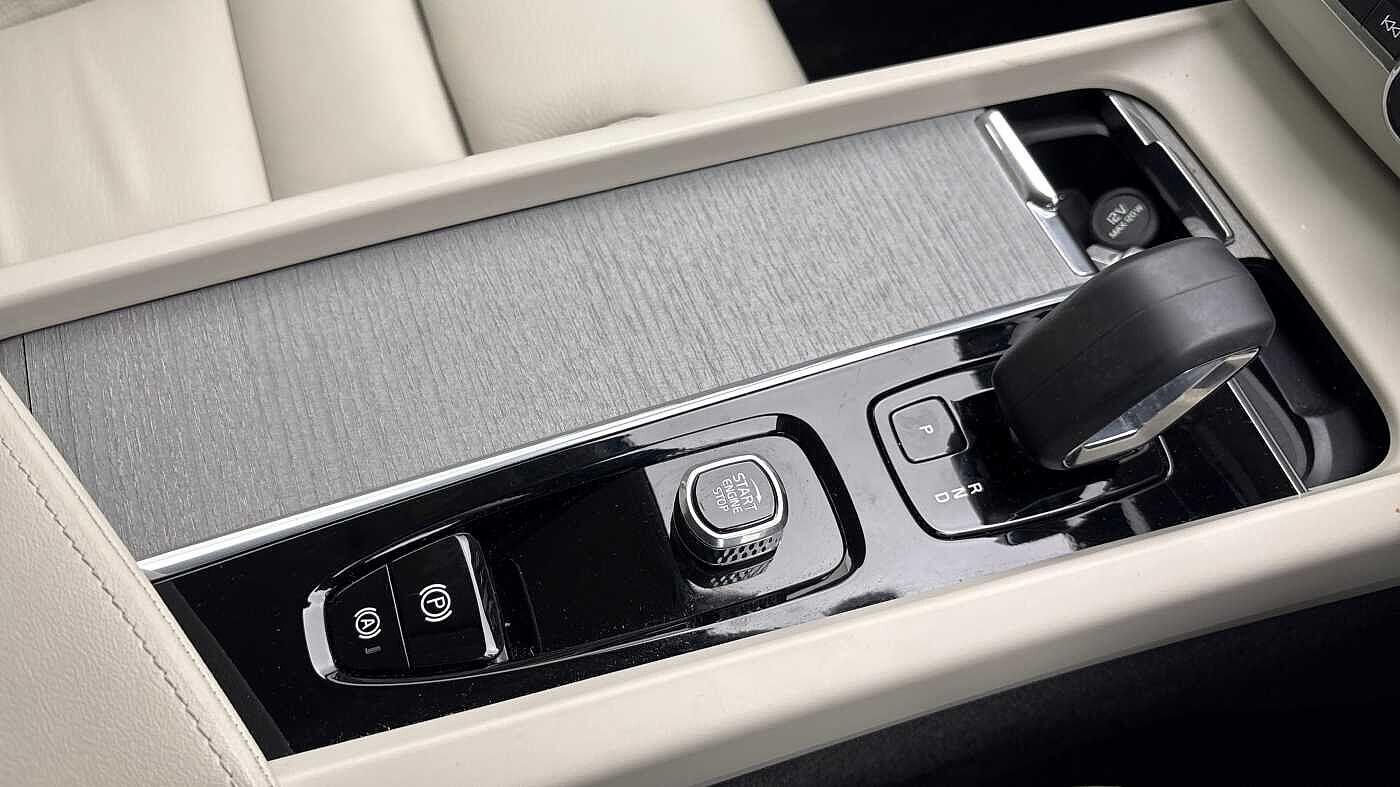 Used Volvo XC60 2025 for sale - 77363720: Photo 31