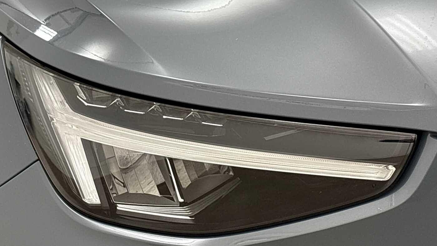 Used Volvo XC40 2023 for sale - 77363741: Photo 22