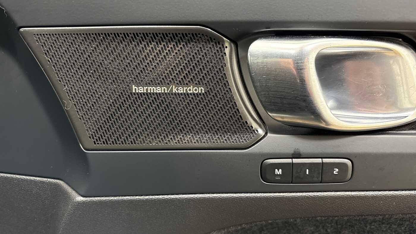 Used Volvo XC40 2023 for sale - 77363741: Photo 27