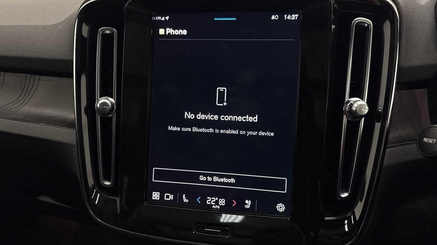 Used Volvo XC40 2023 for sale - 77363741: Photo 38