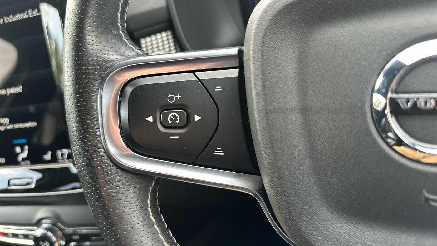 Used Volvo XC40 2021 for sale - 77363725: Photo 20