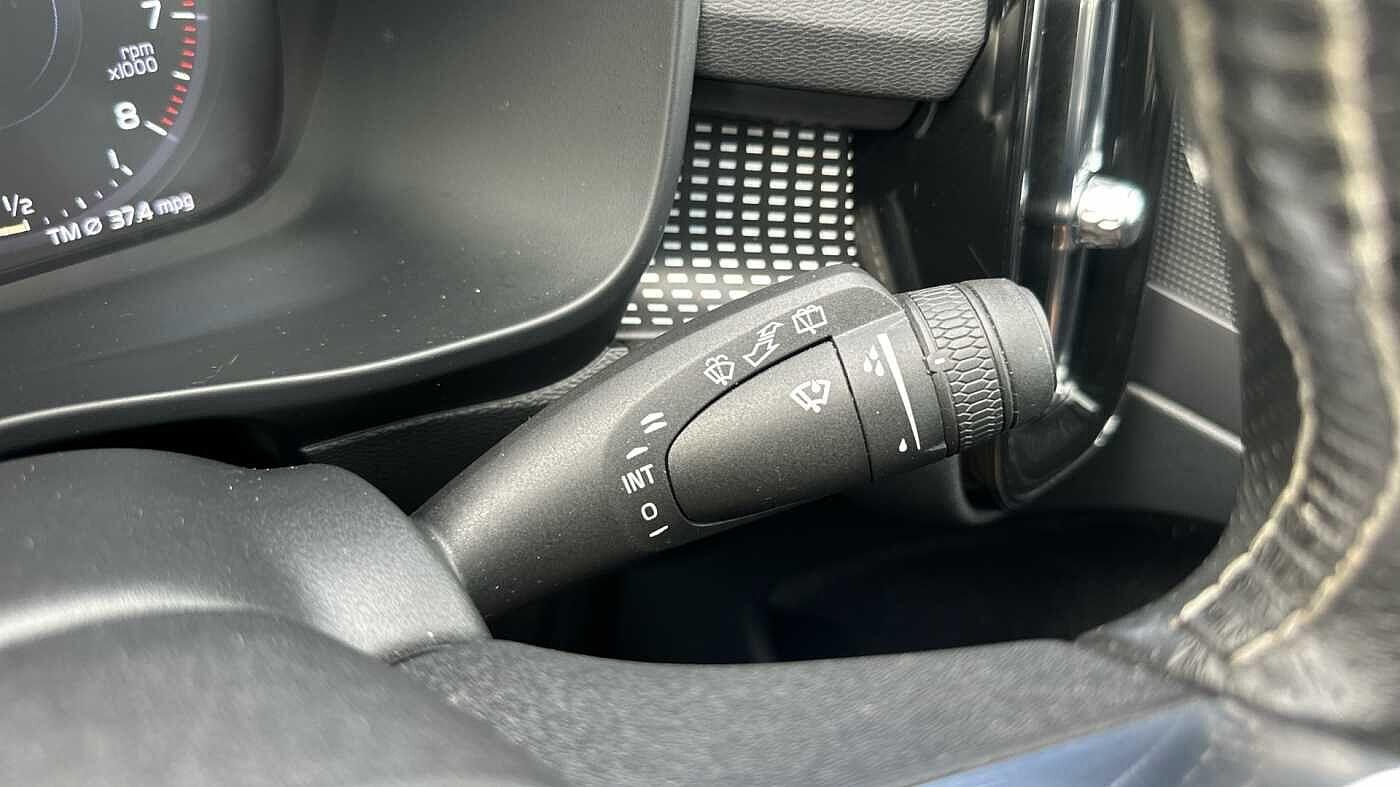 Used Volvo XC40 2021 for sale - 77363725: Photo 25