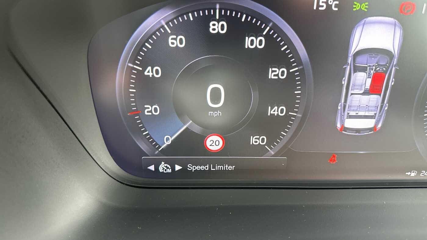 Used Volvo XC40 2021 for sale - 77363725: Photo 34