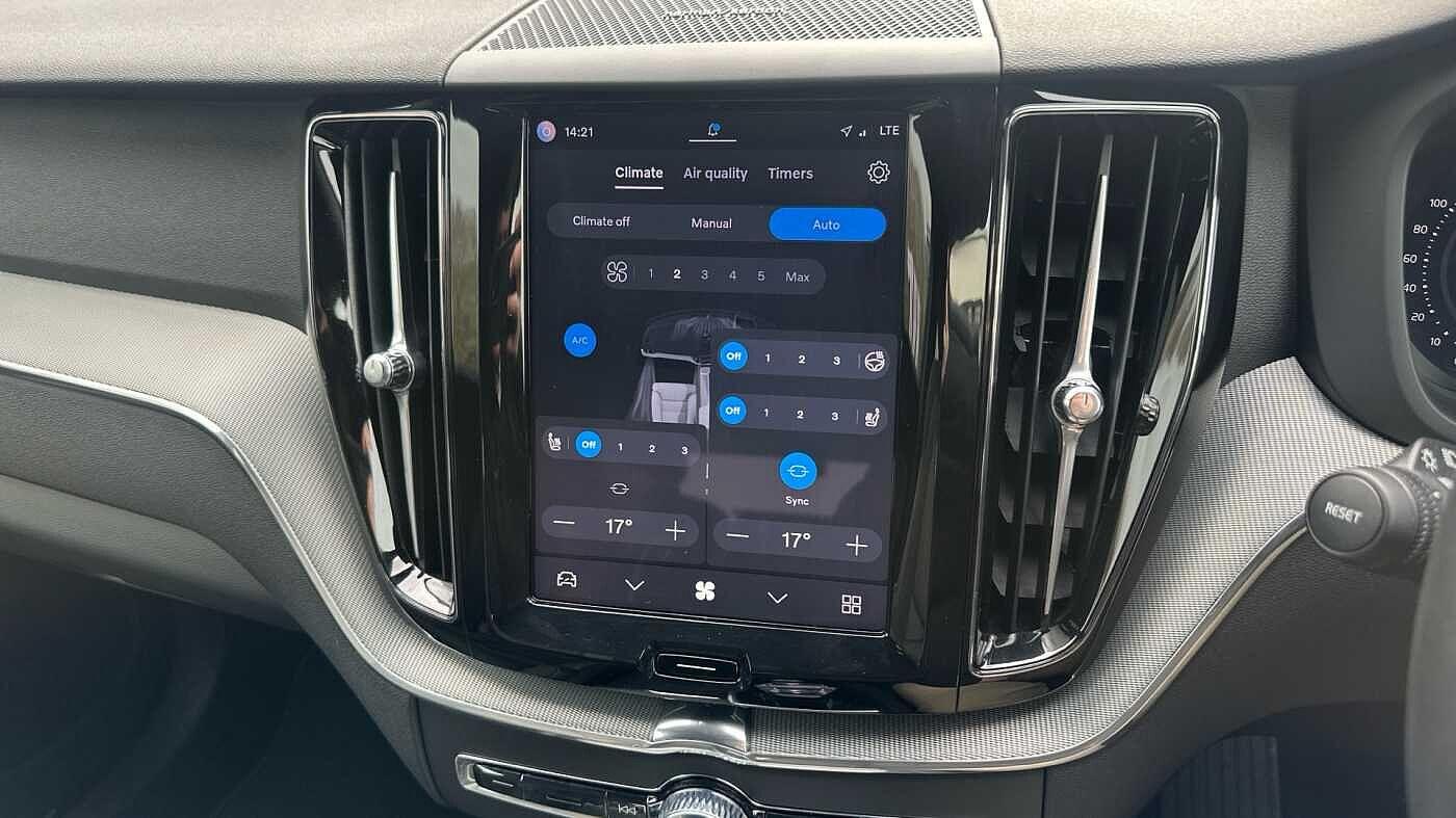 Used Volvo XC60 2024 for sale - 77958205: Photo 31