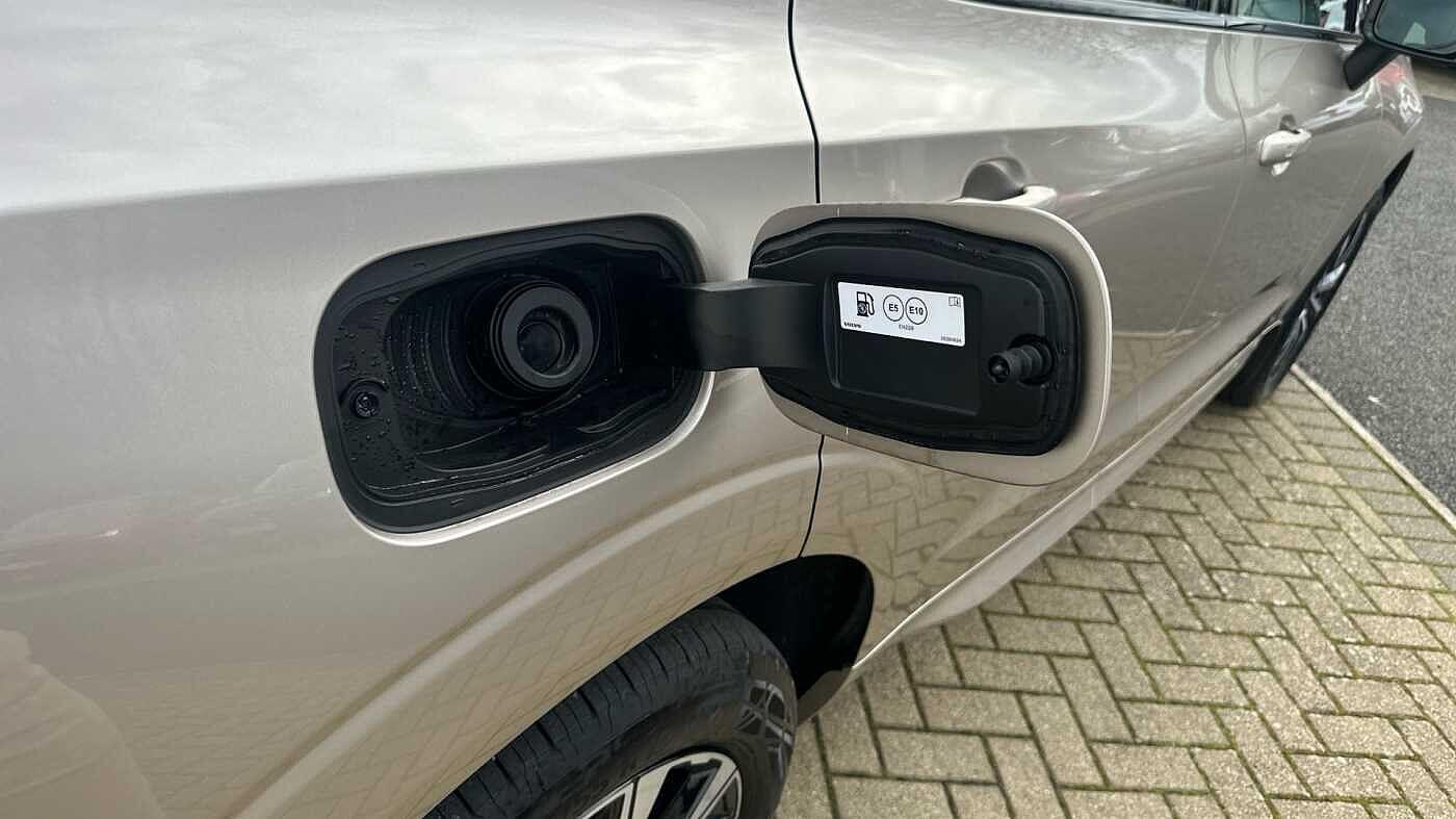 Used Volvo XC60 2024 for sale - 77958205: Photo 41