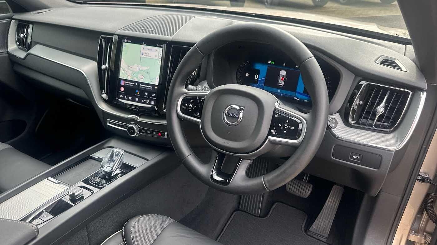 Used Volvo XC60 2024 for sale - 77958205: Photo 5