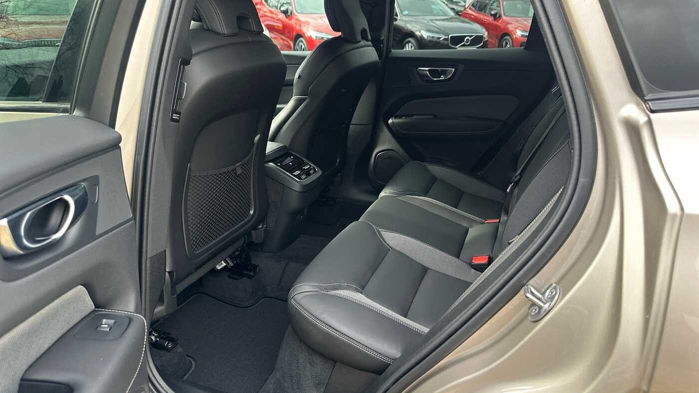 Used Volvo XC60 2024 for sale - 77958205: Photo 8