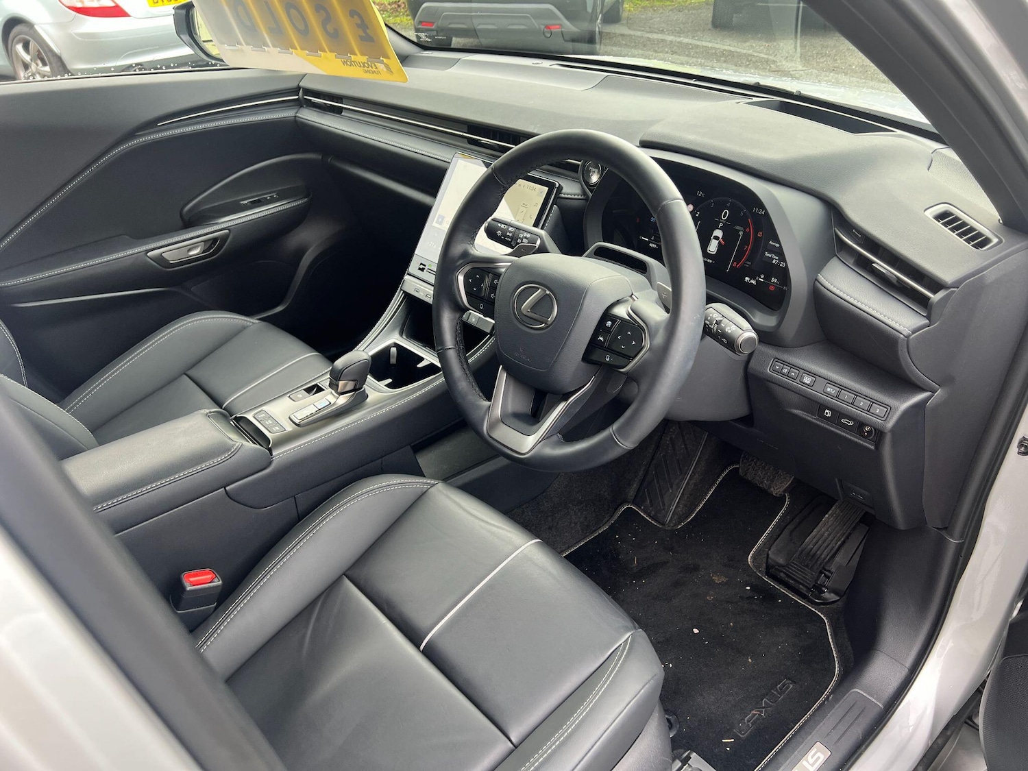 Used Lexus LBX 2025 for sale - 77132079: Photo 9