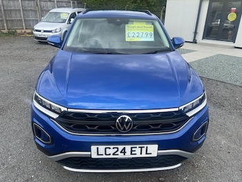 Used Volkswagen T-Roc 2024 for sale - 79363189: Photo