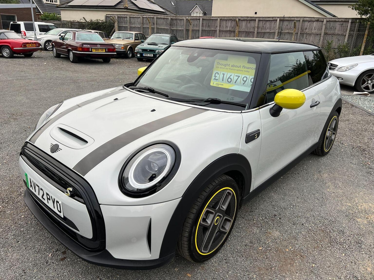 Used MINI Hatch 2022 for sale - 77487106: Photo 3