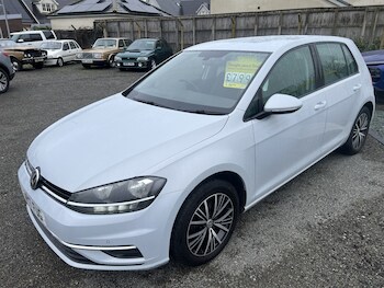 Used Volkswagen Golf 2017 for sale - 77707305: Photo