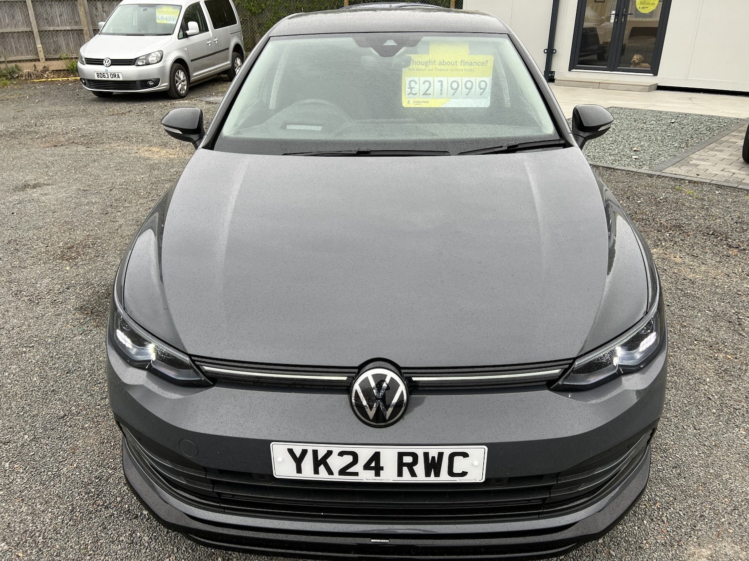Used Volkswagen Golf 2024 for sale - 78213497: Photo 2