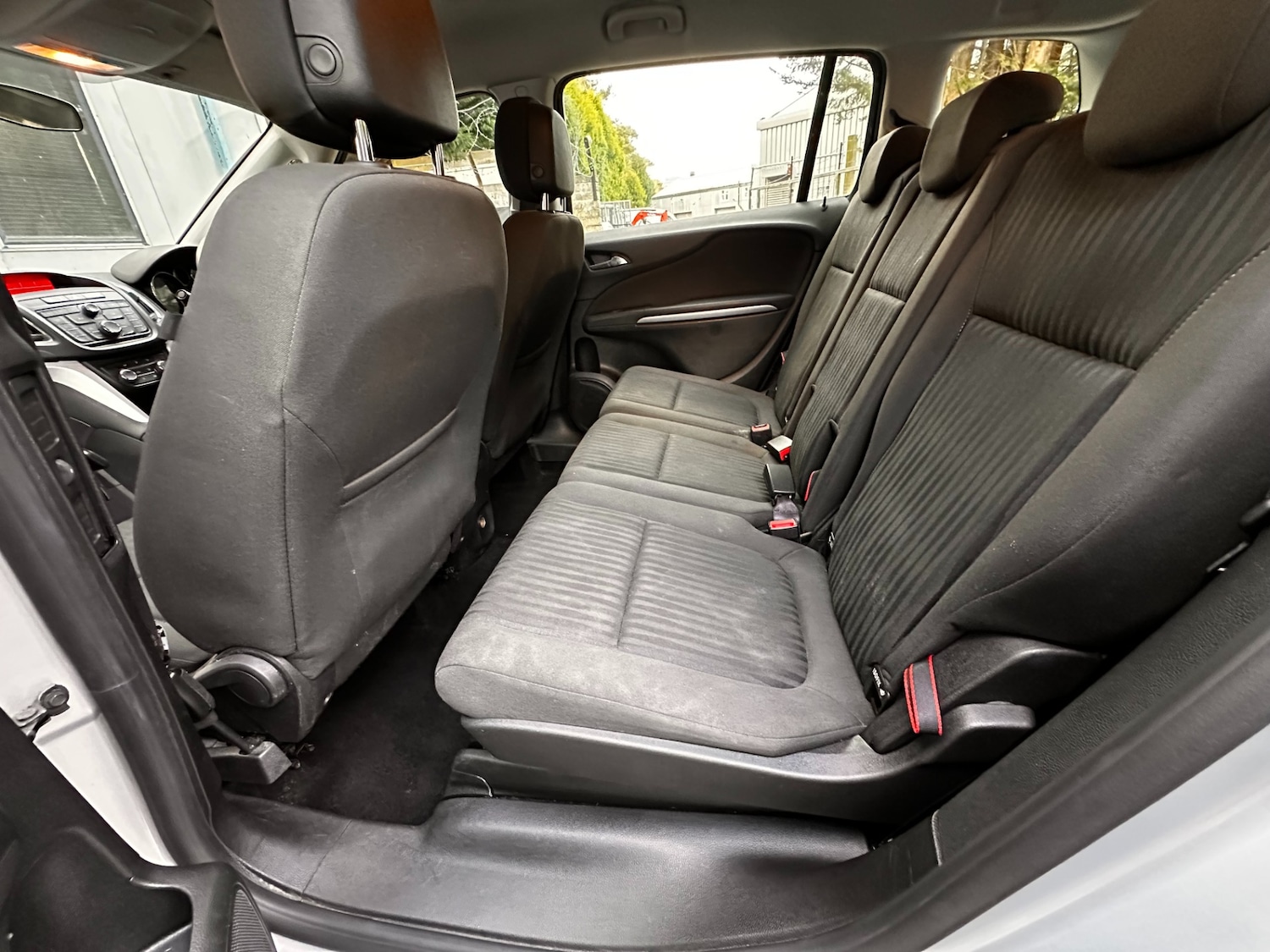 Used Vauxhall Zafira 2015 for sale - 77046271: Photo 12