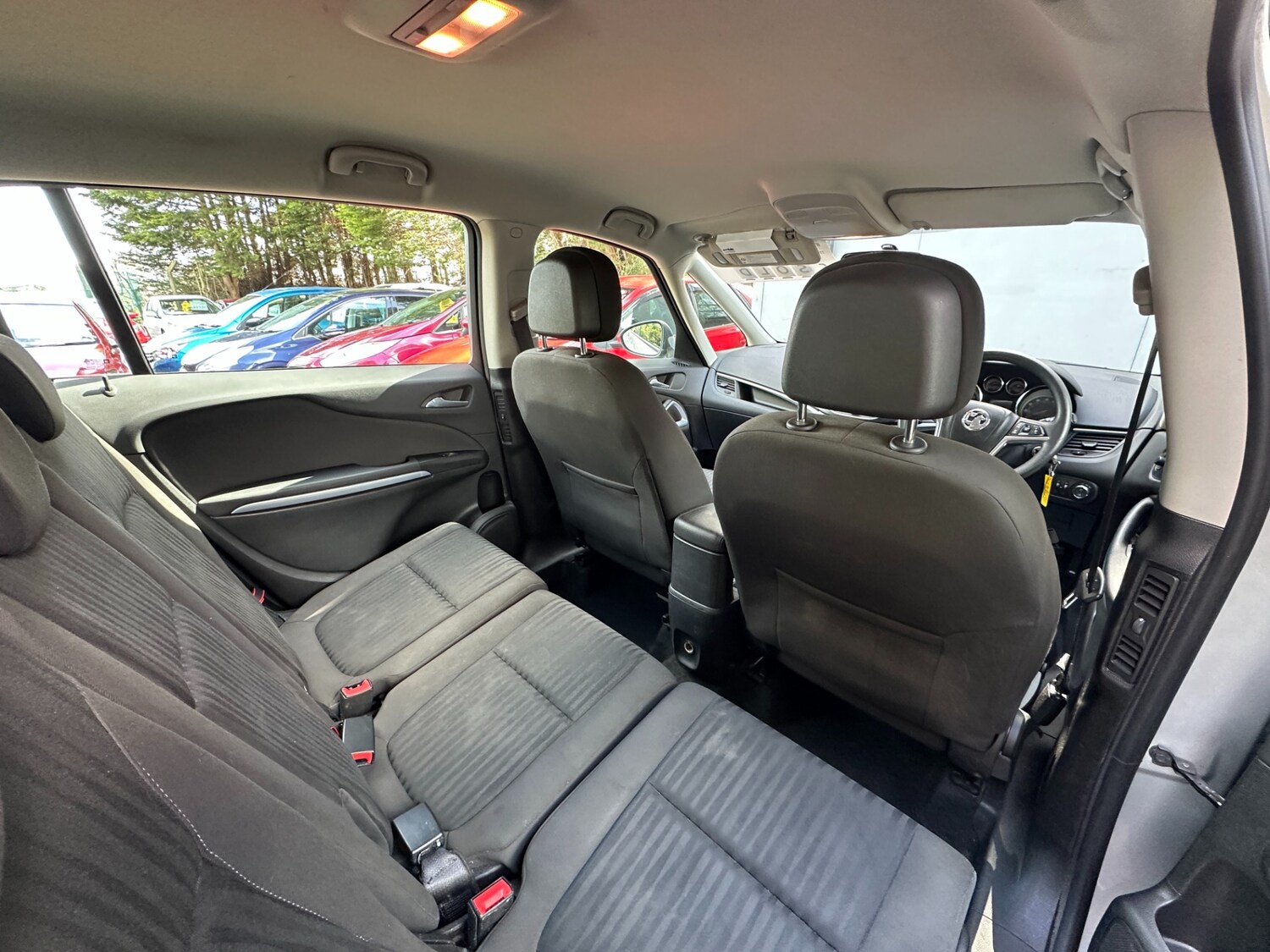 Used Vauxhall Zafira 2015 for sale - 78212066: Photo 13