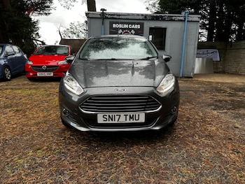 Used Ford Fiesta 2017 for sale - 75948777: Photo