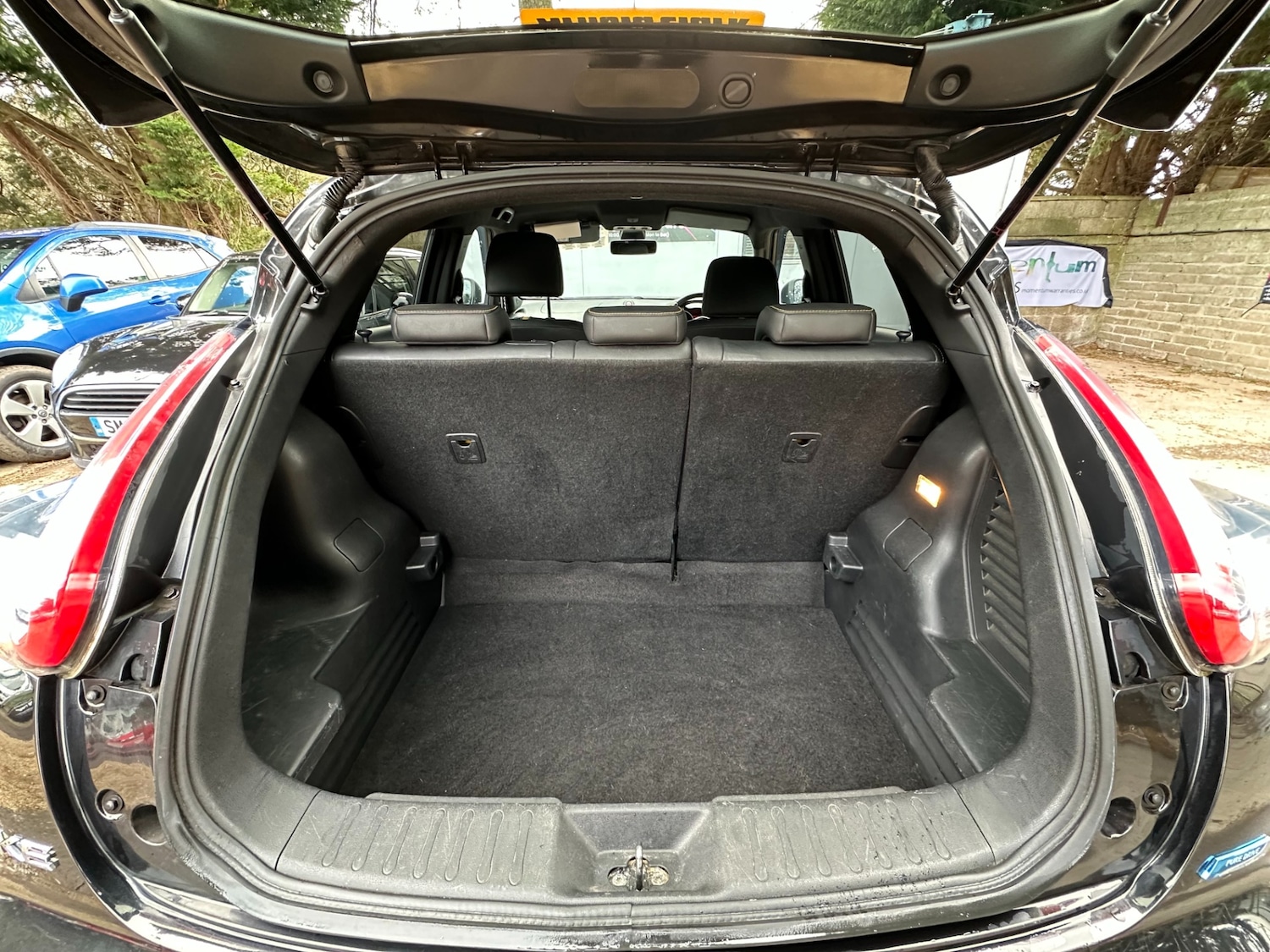 Used Nissan Juke 2015 for sale - 77701619: Photo 16