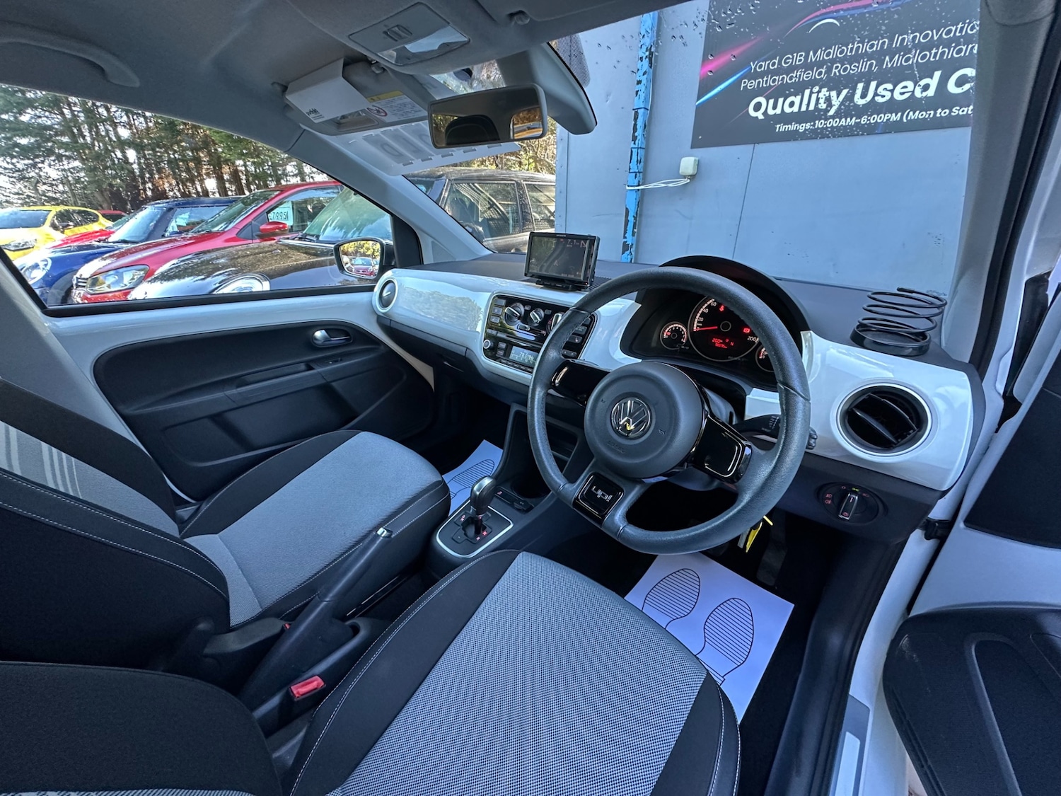 Used Volkswagen up! 2013 for sale - 77798672: Photo 10