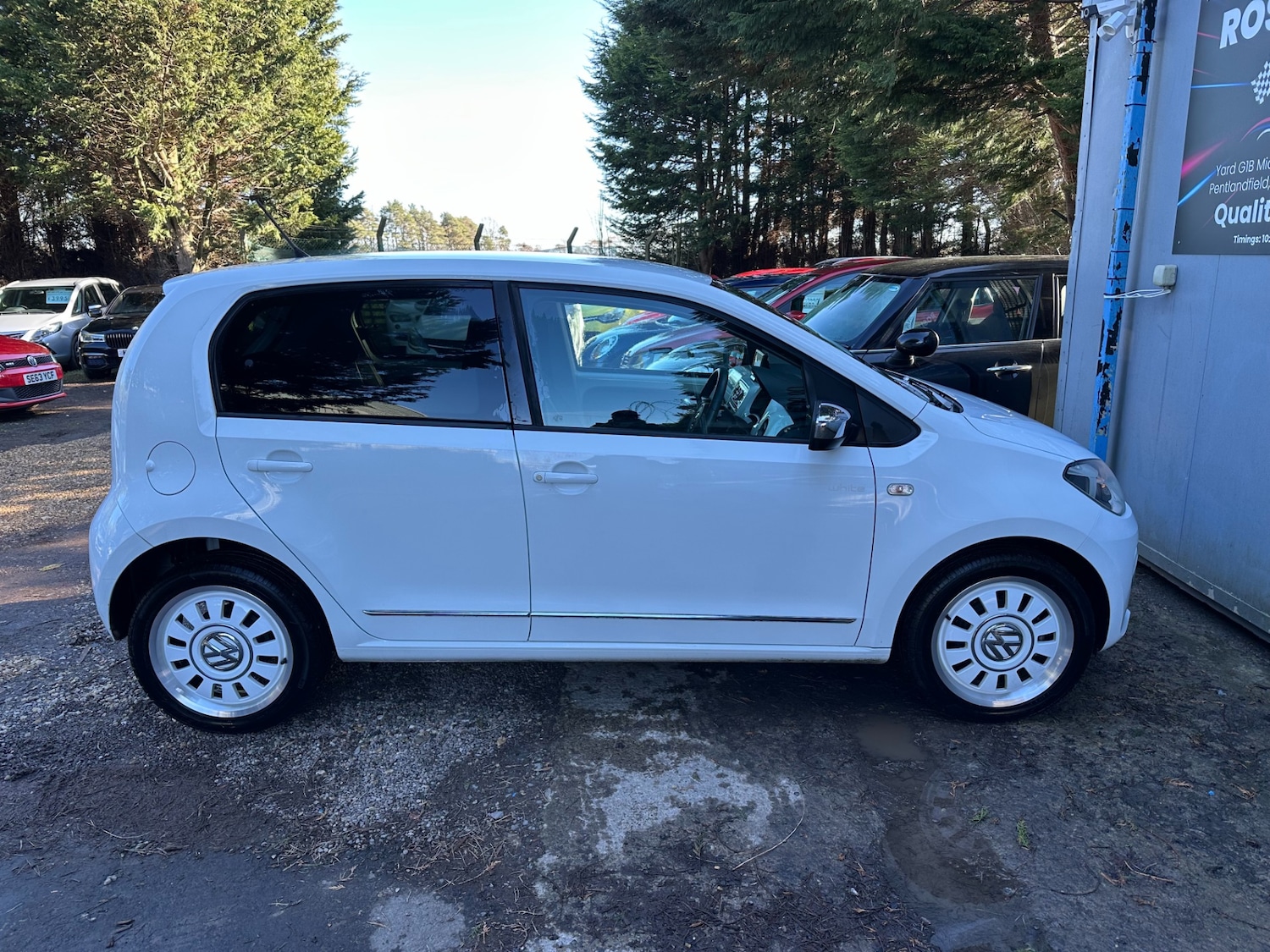 Used Volkswagen up! 2013 for sale - 77798672: Photo 8