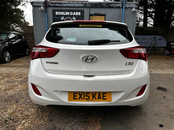 Used Hyundai i30 2015 for sale - 76198643: Photo 6