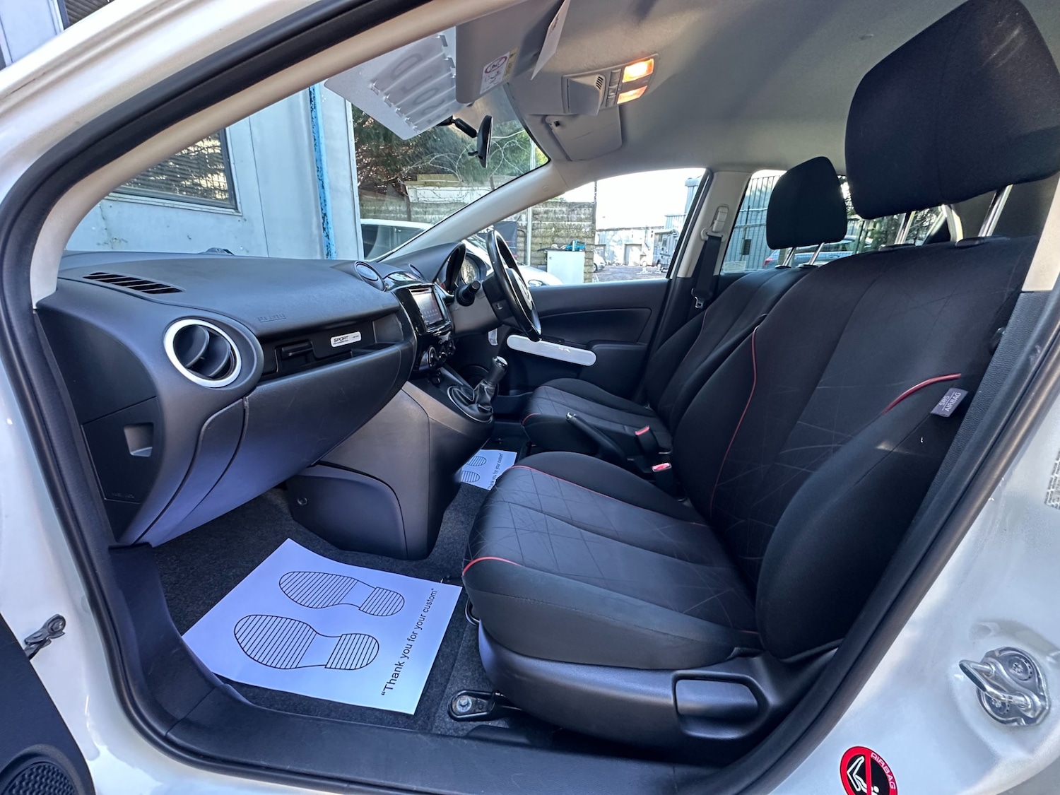 Used Mazda Mazda2 2014 for sale - 77798662: Photo 11