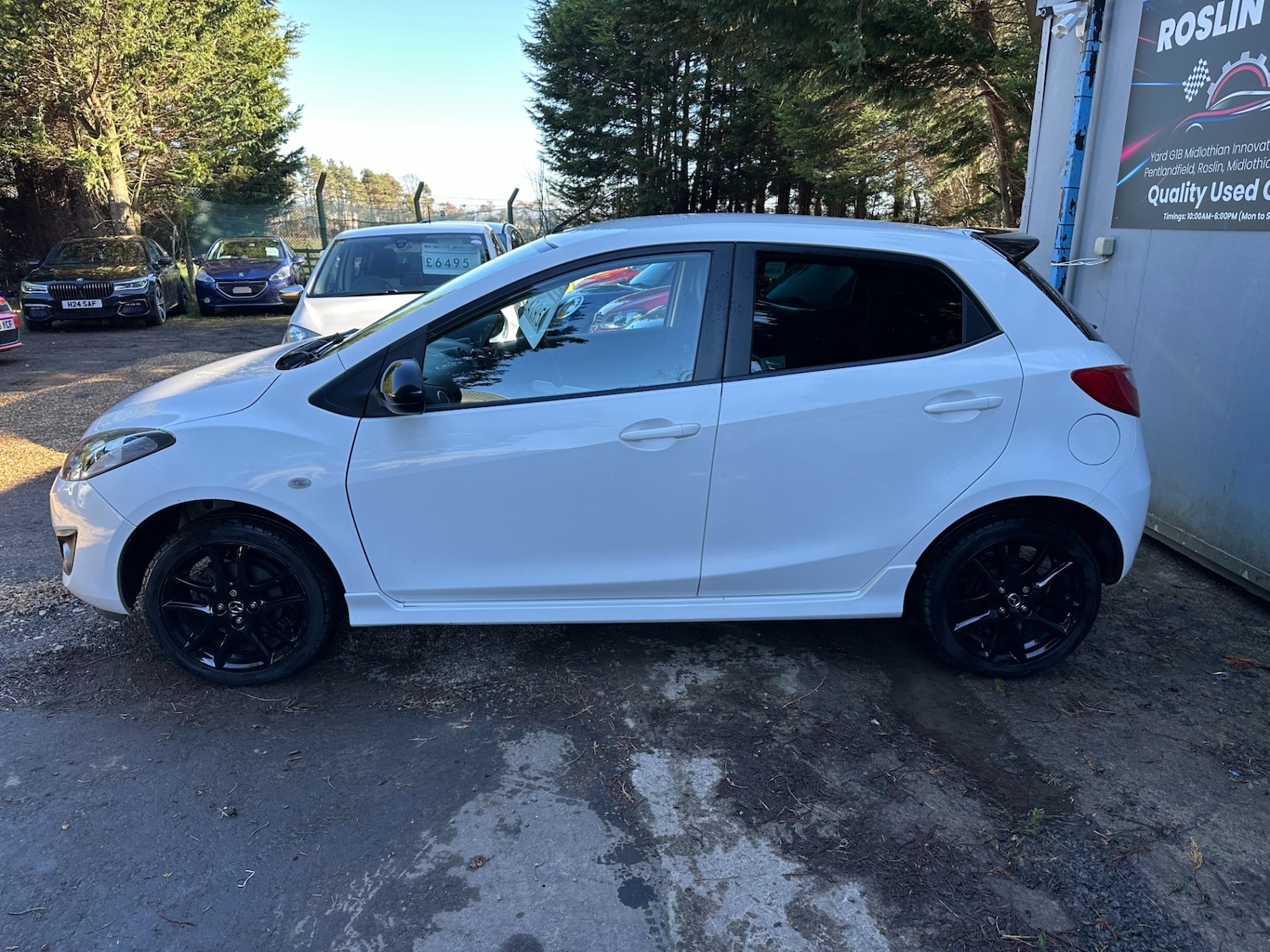 Used Mazda Mazda2 2014 for sale - 77798662: Photo 4