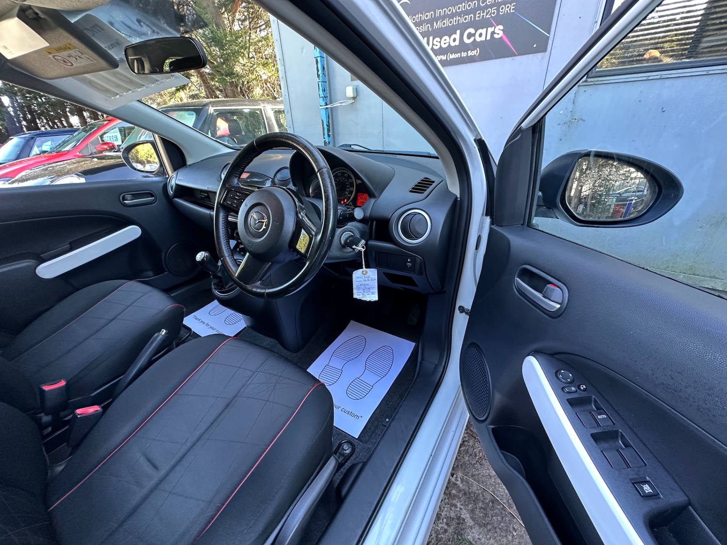 Used Mazda Mazda2 2014 for sale - 77798662: Photo 9